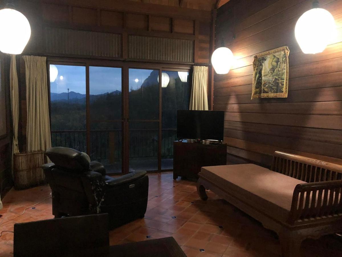 Billion Views Khaosok Homestay Khao Sok National Park 外观 照片