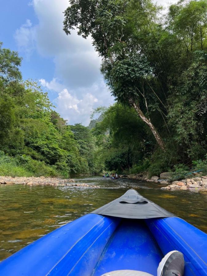 Billion Views Khaosok Homestay Khao Sok National Park 外观 照片